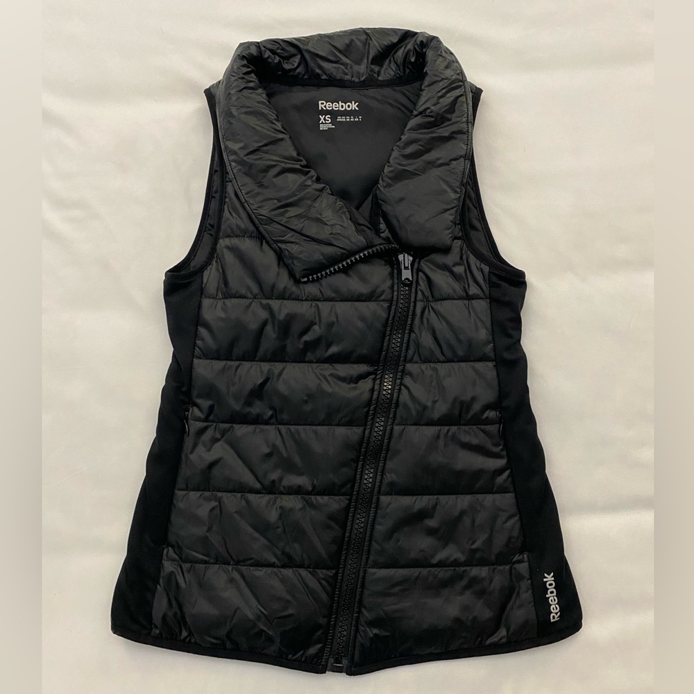 Women’s Reebok Black Athletic Vest. Size X-Small